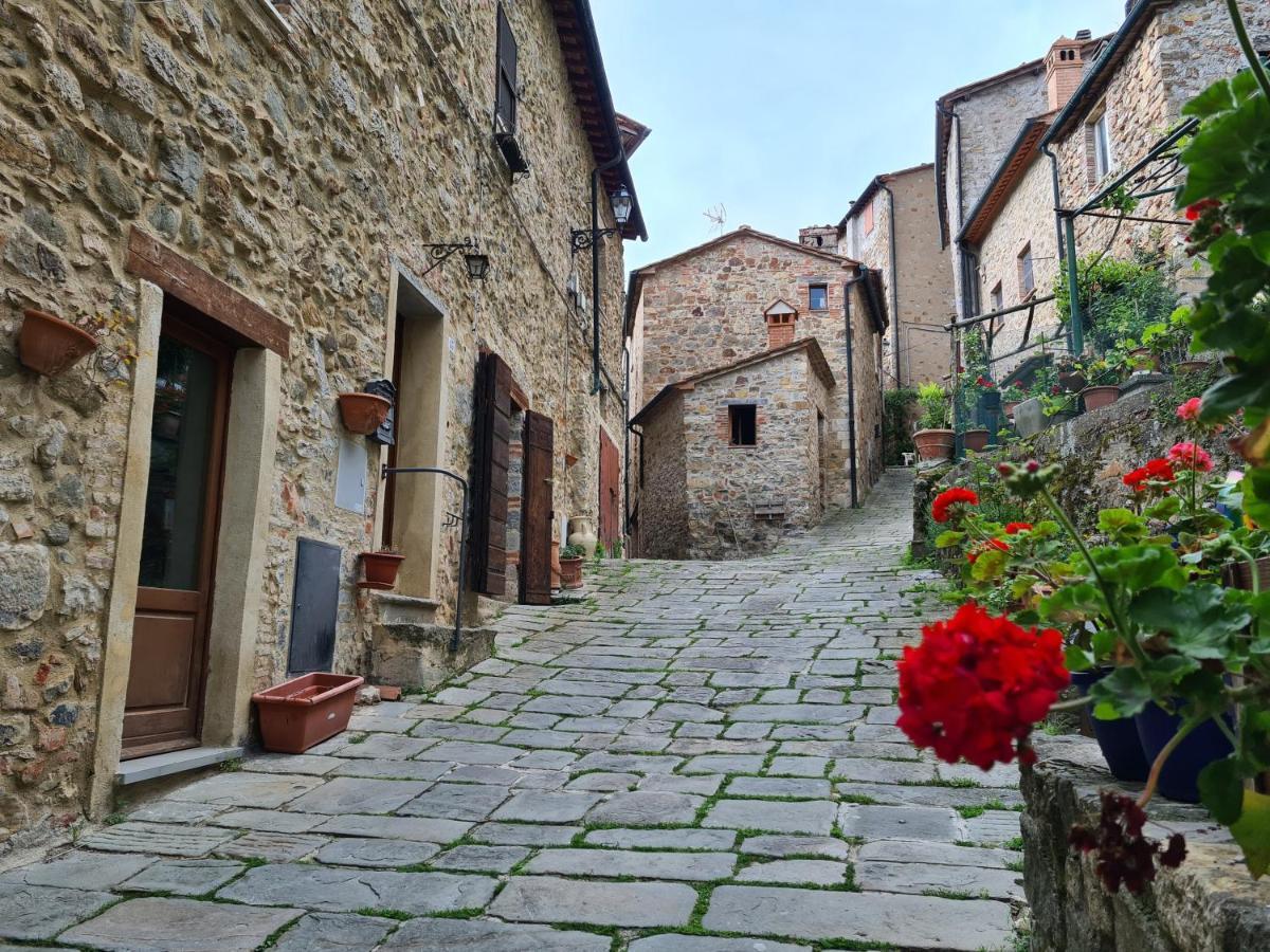 La Casetta Nel Borgo Castelnuovo di Val di Cecina Kültér fotó
